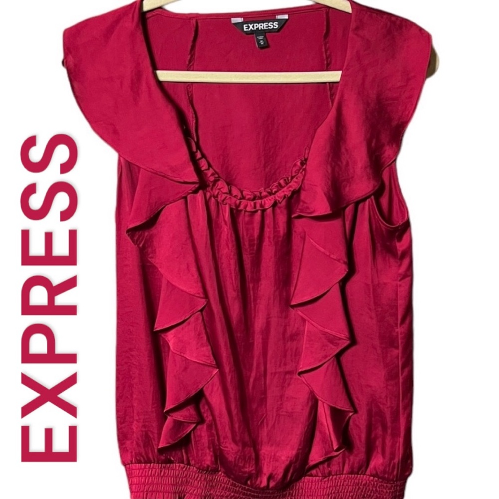 NWOT EXPRESS Ruby Red short sleeve Blouse, Medium w/ Ruffles